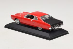 Mercury Marauder X-100 Rosso Nero Minichamps 1:43 400082121 Pressofusione — immagine 3 di 5