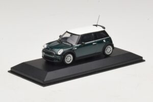 Mini Cooper One R50 Aero Green Con Tetto Bianco Minichamps 1:43 MINI011 Pressofusione — immagine 2 di 5