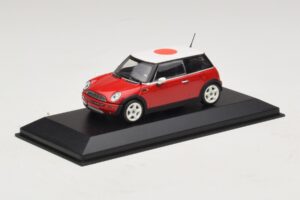 Mini Cooper One R50 Rosso Con Bandiera Giapponese Minichamps 1:43 MINI034 Pressofusione — immagine 2 di 5