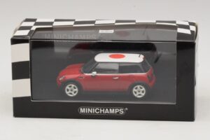 Mini Cooper One R50 Rosso Con Bandiera Giapponese Minichamps 1:43 MINI034 Pressofusione — immagine 5 di 5