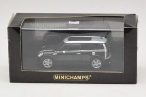 Mini Cooper S Clubman R55 Verde Argento Minichamps 1:43 431138670 Pressofusione — immagine 5 di 5