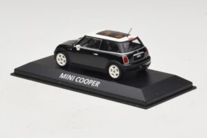 Mini Cooper S R53 Nero Con Tetto Panoramico Minichamps 1:43 MINI022 Pressofusione — immagine 3 di 4
