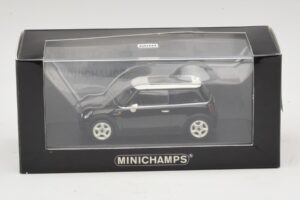 Mini Cooper S R53 Nero Con Tetto Panoramico Minichamps 1:43 MINI022 Pressofusione — immagine 4 di 4