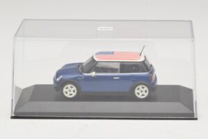 Mini Cooper S R53 Blu Con Bandiera Americana Minichamps 1:43 MINI014 Pressofusione — immagine 4 di 5