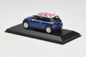 Mini Cooper S R53 Blu Con Bandiera Britannica Minichamps 1:43 MINI026 Pressofusione — immagine 3 di 4