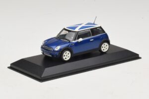 Mini Cooper S R53 Blu Con Bandiera Scozzese Minichamps 1:43 MINI016 Pressofusione — immagine 2 di 5