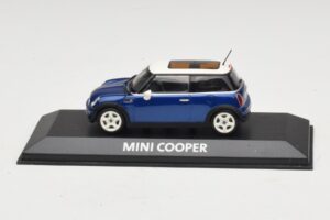 Mini Cooper S R53 Blu Scuro Con Tetto Panoramico Minichamps 1:43 MINI021 Pressofusione