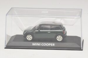 Mini Cooper S R53 Verde Scuro Con Tetto Nero Minichamps 1:43 MINI023 Pressofusione — immagine 4 di 5