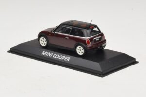 Mini Cooper S R53 Rosso Scuro Con Tetto Nero Minichamps 1:43 MINI028 Pressofusione — immagine 3 di 5