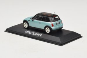 Mini Cooper S R53 Azzurro Metallizzato Con Tetto Nero Minichamps 1:43 MINI030 Pressofusione — immagine 3 di 4