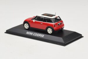 Mini Cooper S R53 Rosso Con Tetto Panoramico Minichamps 1:43 MINI024 Pressofusione — immagine 3 di 5