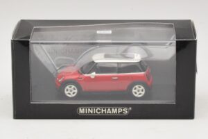 Mini Cooper S R53 Rosso Con Tetto Panoramico Minichamps 1:43 MINI024 Pressofusione — immagine 5 di 5