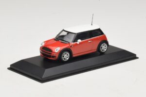 Mini Cooper S R53 Rosso Con Tetto Bianco Minichamps 1:43 MINI025 Pressofusione — immagine 2 di 5