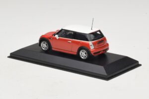 Mini Cooper S R53 Rosso Con Tetto Bianco Minichamps 1:43 MINI025 Pressofusione — immagine 3 di 5