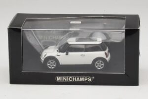 Mini Cooper S R53 Bianco Con Tetto Panoramico Minichamps 1:43 MINI020 Pressofusione — immagine 5 di 5