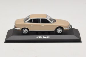 NSU Ro 80 Beige Maxichamps 1:43 NSU Ro 80 Beige Maxichamps 1:43 940015401 Pressofusione
