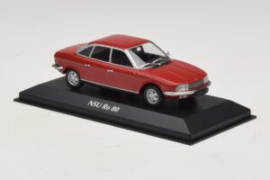 NSU Ro 80 Rosso Maxichamps 1:43 940015402 Pressofusione — immagine 3 di 5