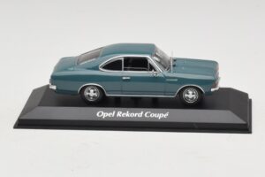 Opel Rekord C Coupé Blu Maxichamps 1:43 940046121 Pressofusione