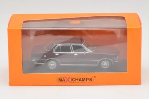 Opel Rekord D Rosso Scuro Maxichamps 1:43 940044000 Pressofusione — immagine 5 di 5