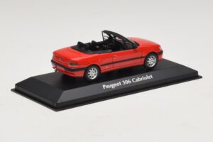 Peugeot 306 Cabriolet Rosso Maxichamps 1:43 940112830 Pressofusione — immagine 2 di 5