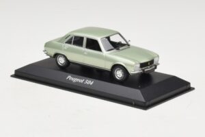 Peugeot 504 Verde Chiaro Metallizzato Maxichamps 1:43 940112501 Pressofusione — immagine 3 di 5