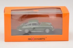 Porsche 356C Carrera 2 Verde Scuro Maxichamps 1:43 940062360 Pressofusione — immagine 5 di 5