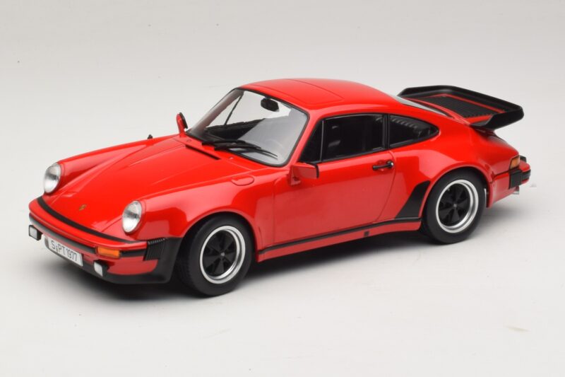 Porsche 911 930 Turbo 3.3 Rosso KK-Scale 1:18 KKDC181442 Pressofusione