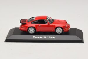 Porsche 911 964 Turbo Rosso Maxichamps 1:43 Porsche 911 964 Turbo Rosso Maxichamps 1:43 940069102 Pressofusione