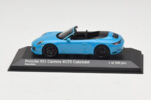 Porsche 911 991.1 Carrera 4 GTS Cabriolet Blu Minichamps 1:43 410067332 Pressofusione