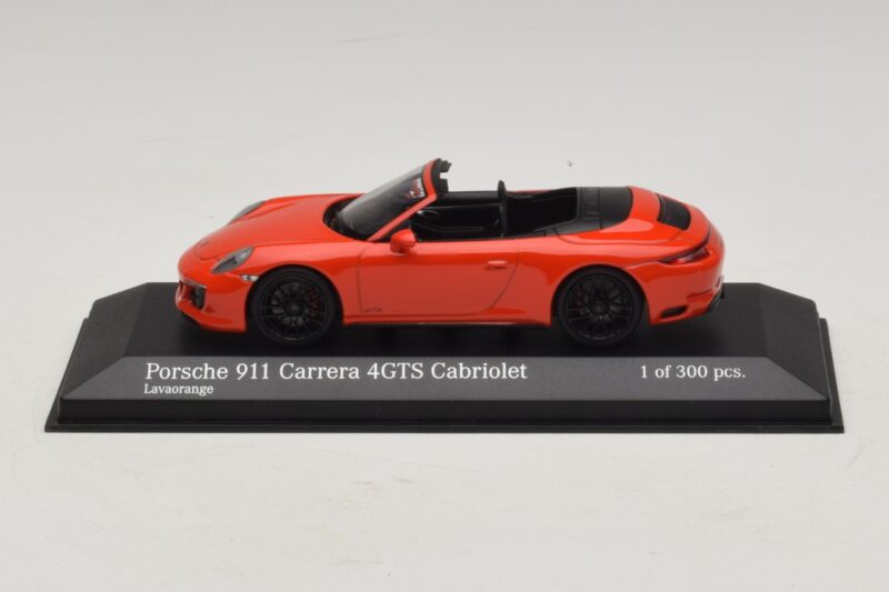 Porsche 911 991.1 Carrera 4 GTS Cabriolet Arancione Minichamps 1:43 410067331 Pressofusione