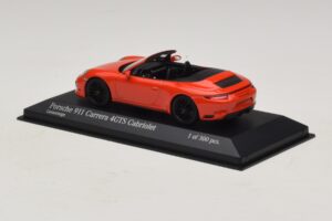 Porsche 911 991.1 Carrera 4 GTS Cabriolet Arancione Minichamps 1:43 410067331 Pressofusione — immagine 3 di 5