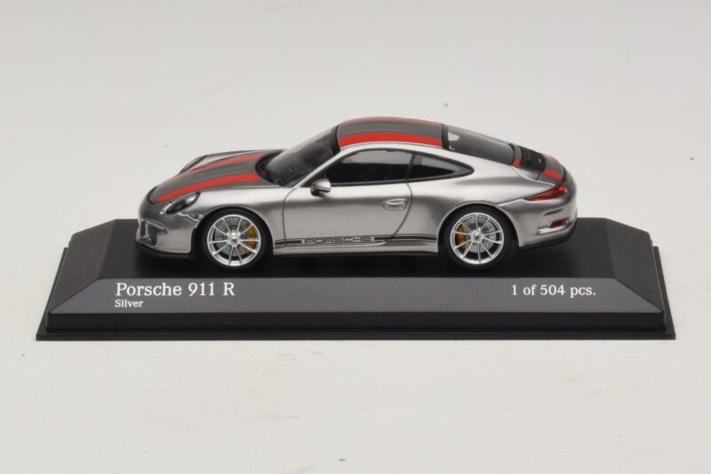 Porsche 911 991.1 R Argento Con Strisce Arancioni Minichamps 1:43 410066222 Pressofusione