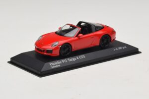 Porsche 911 991.1 Targa 4 GTS Rosso Minichamps 1:43 410067340 Pressofusione — immagine 2 di 5