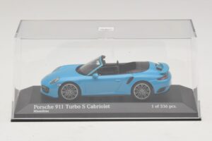 Porsche 911 991.1 Turbo S Cabriolet Blu Minichamps 1:43 410067182 Pressofusione — immagine 4 di 5