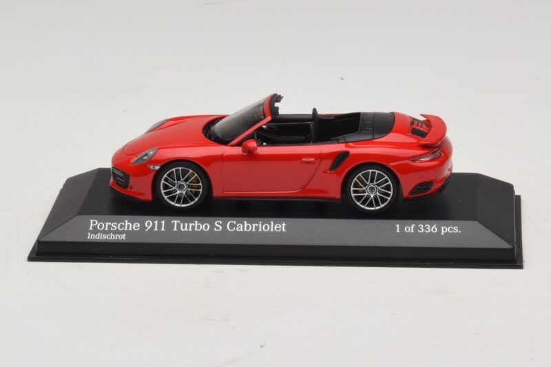 Porsche 911 991.1 Turbo S Cabriolet Rosso Minichamps 1:43 410067180 Pressofusione