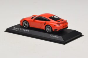 Porsche 911 991.1 Turbo S Arancione Minichamps 1:43 410067171 Pressofusione — immagine 3 di 5