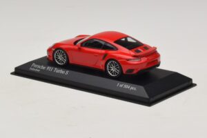 Porsche 911 991.1 Turbo S Rosso Minichamps 1:43 410067170 Pressofusione — immagine 3 di 5