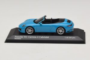 Porsche 911 991.2 Carrera 4 Cabriolet Blu Minichamps 1:43 Porsche 911 991.2 Carrera 4 Cabriolet Blu Minichamps 1:43 410067232 Pressofusione
