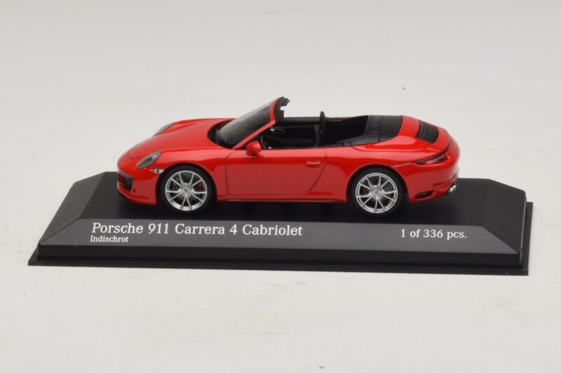 Porsche 911 991.2 Carrera 4 Cabriolet Rosso Minichamps 1:43 410067230 Pressofusione