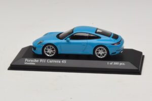 Porsche 911 991.2 Carrera 4S Blu Minichamps 1:43 410067242 Pressofusione
