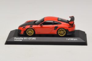 Porsche 911 991.2 GT2 RS Arancione Minichamps 1:43 410067229 Pressofusione