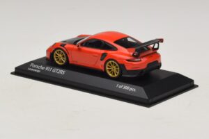 Porsche 911 991.2 GT2 RS Arancione Minichamps 1:43 410067229 Pressofusione — immagine 3 di 5