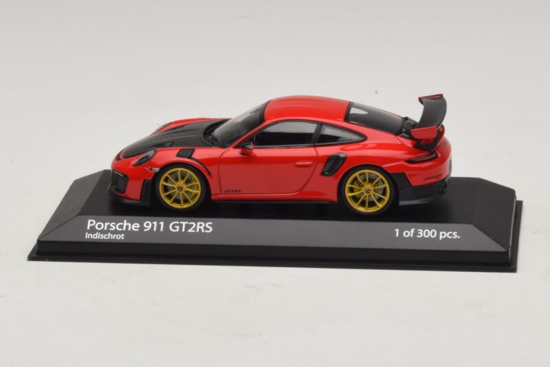 Porsche 911 991.2 GT2 RS Rosso Minichamps 1:43 410067227 Pressofusione