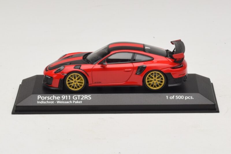 Porsche 911 991.2 GT2 RS Weissach Package Rosso Minichamps 1:43 410067221 Pressofusione