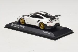 Porsche 911 991.2 GT2 RS Weissach Package Bianco Minichamps 1:43 410067222 Pressofusione — immagine 3 di 5