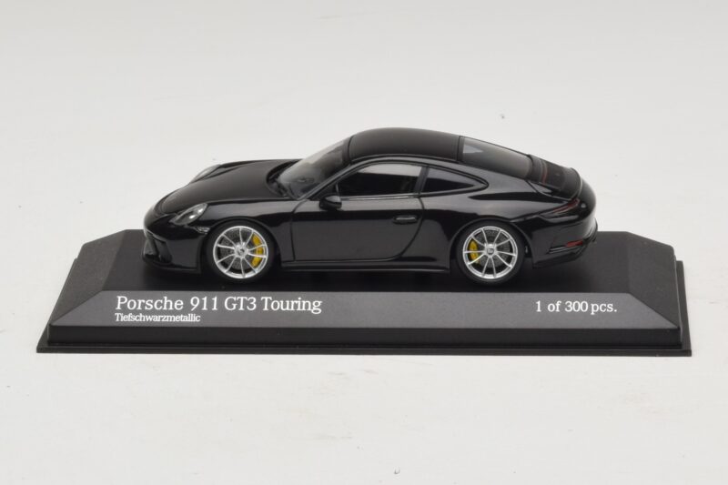 Porsche 911 991.2 GT3 Touring Nero Metallizzato Minichamps 1:43 410067424 Pressofusione