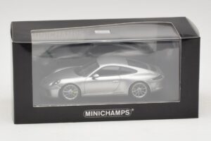 Porsche 911 991.2 GT3 Touring Argento Minichamps 1:43 410067422 Pressofusione — immagine 5 di 5
