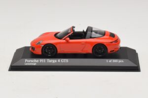Porsche 911 991 Targa 4 GTS Arancione Minichamps 1:43 Porsche 911 991 Targa 4 GTS Arancione Minichamps 1:43 410067341 Pressofusione