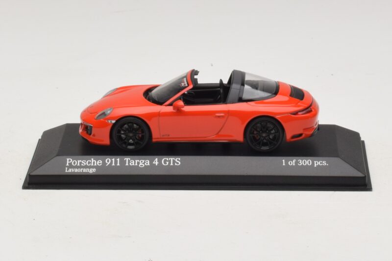 Porsche 911 991 Targa 4 GTS Arancione Minichamps 1:43 410067341 Pressofusione