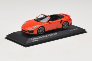 Porsche 911 991 Turbo S Cabriolet Arancione Minichamps 1:43 410067181 Pressofusione — immagine 2 di 5